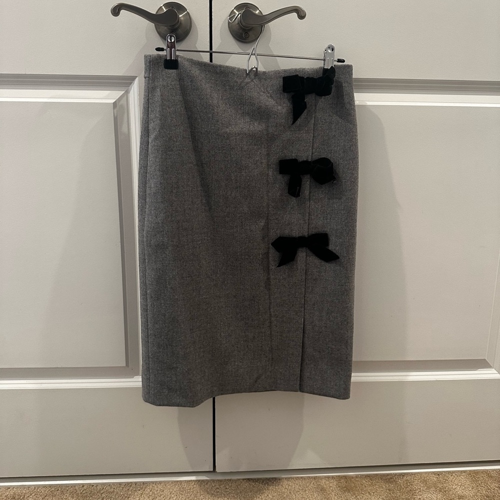 J crew bow seam wool pencil skirt